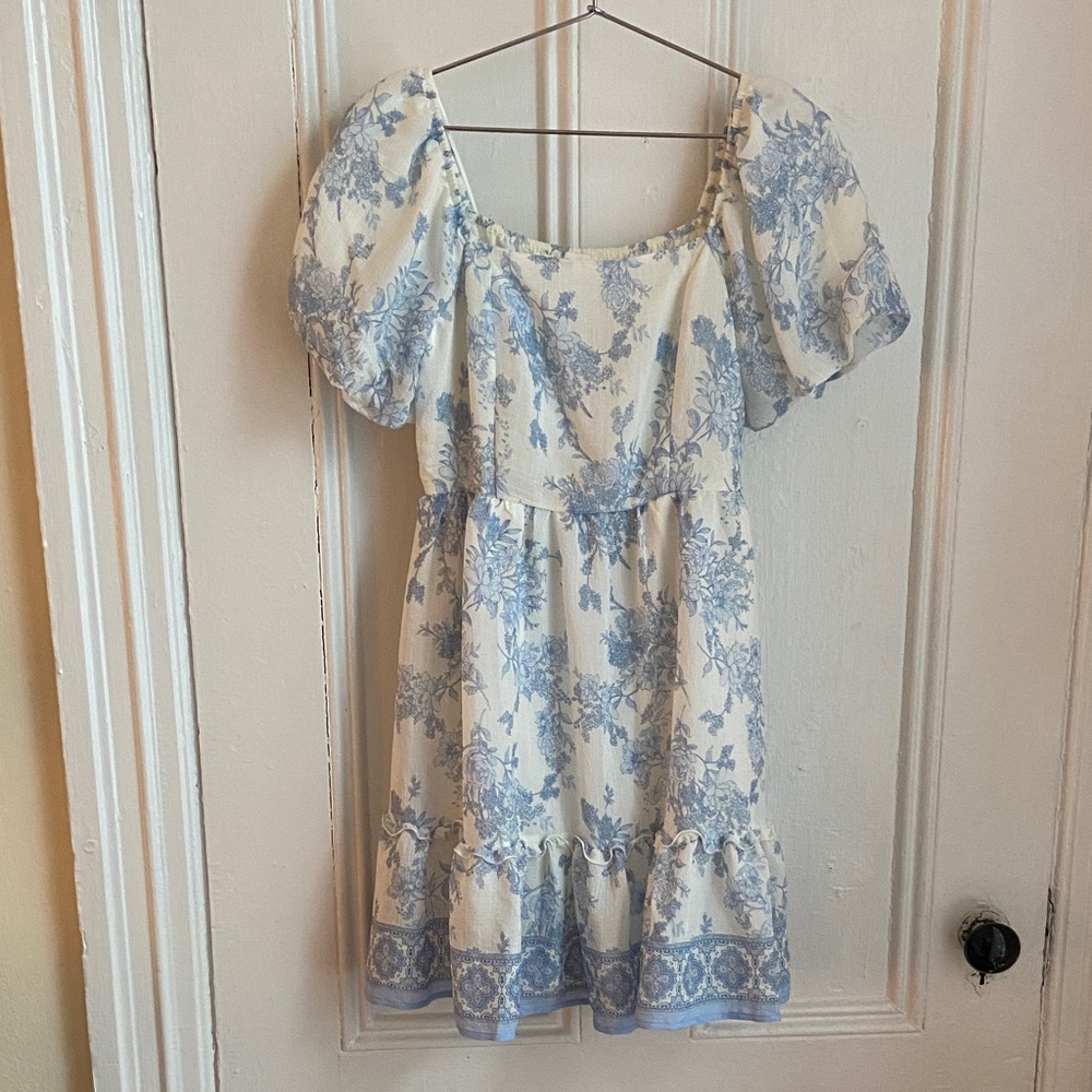 Blu Pepper Blue and White Floral Mini Dress